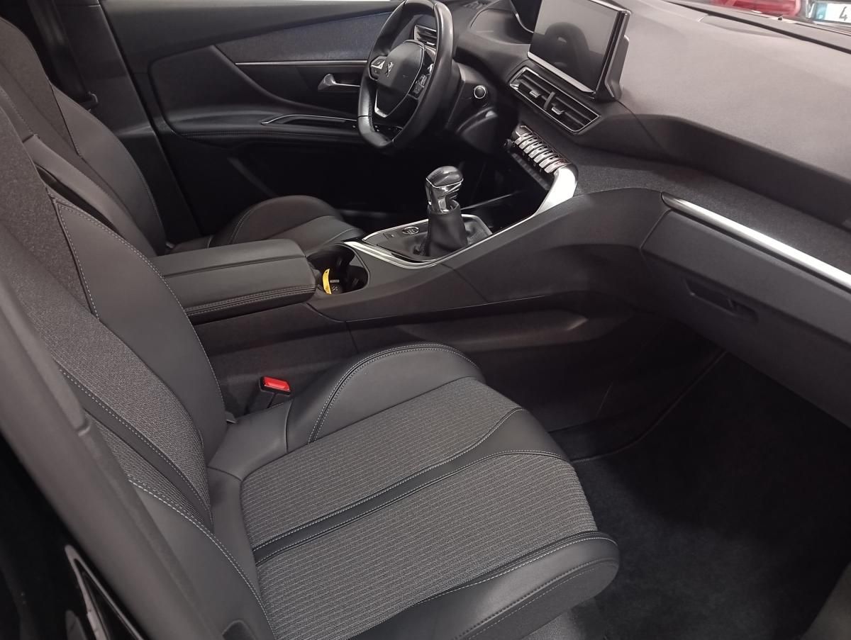 peugeot-3008-2022-diesel-1499cc