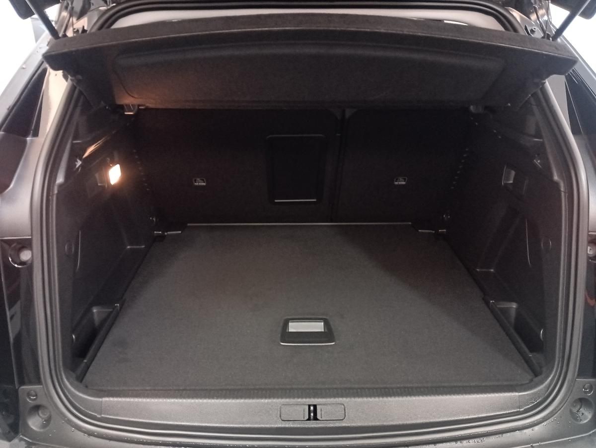 peugeot-3008-2022-diesel-1499cc