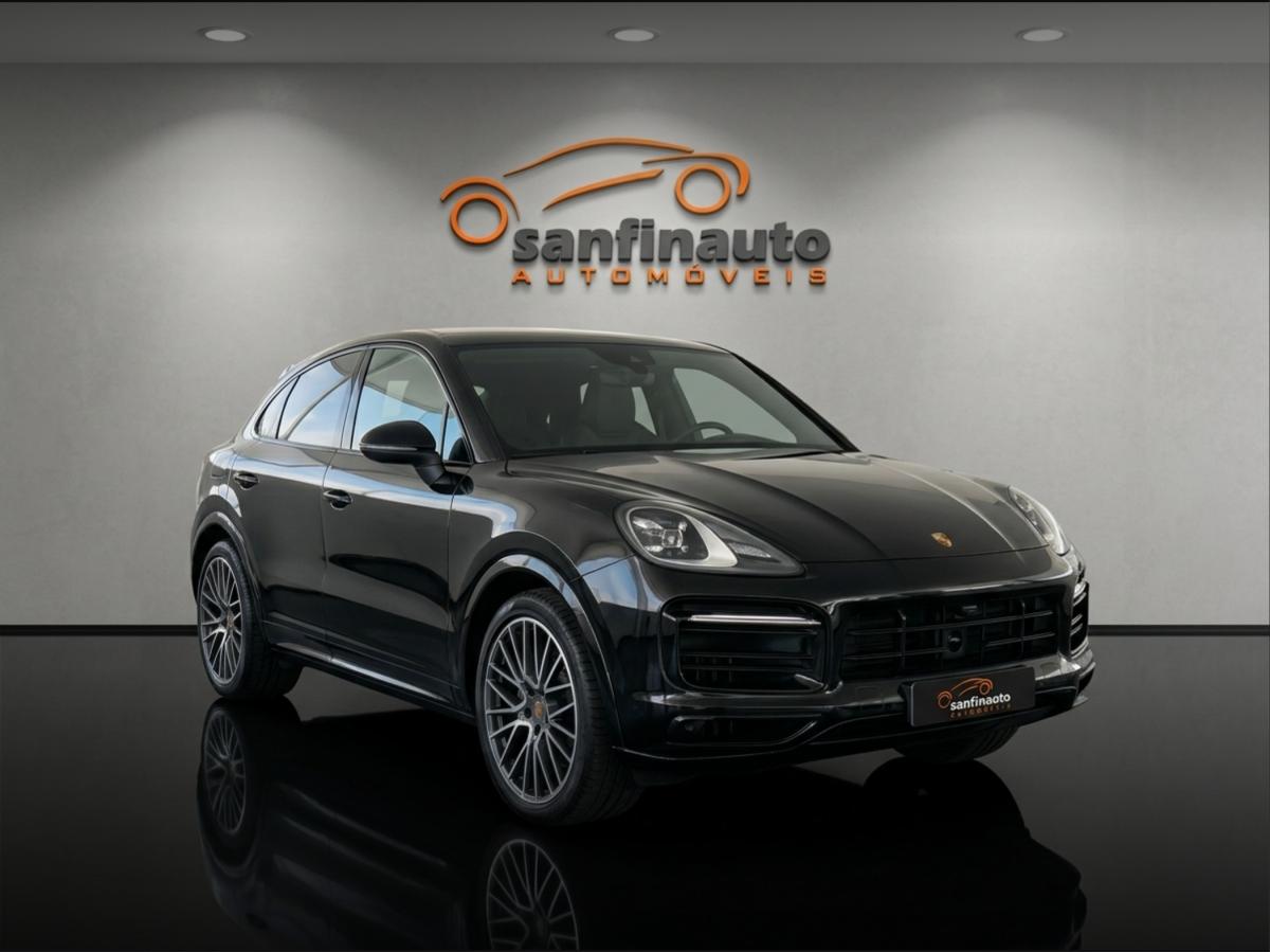 porsche-cayenne-2023-hibrido-a-gasolina-2995cc