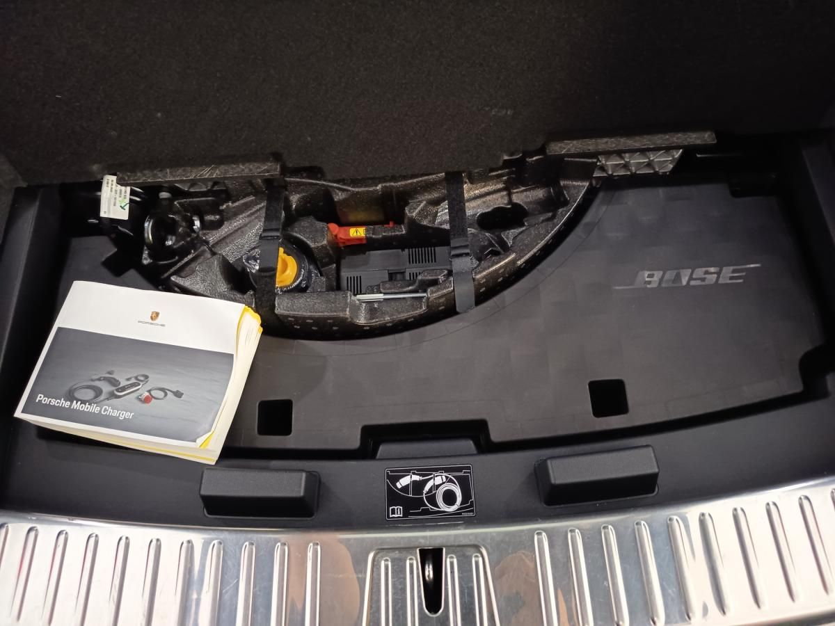 porsche-cayenne-2023-hibrido-a-gasolina-2995cc