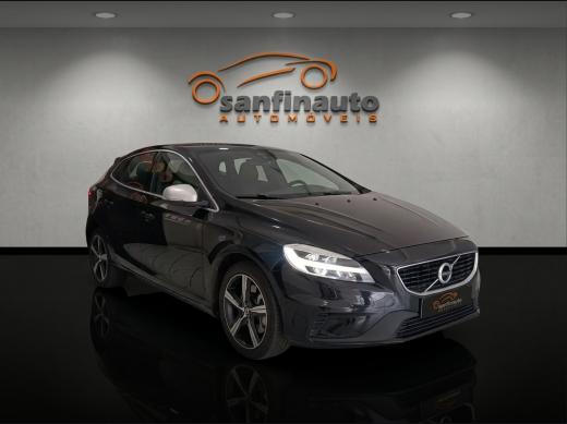 volvo-v40-2018-diesel-1969cc