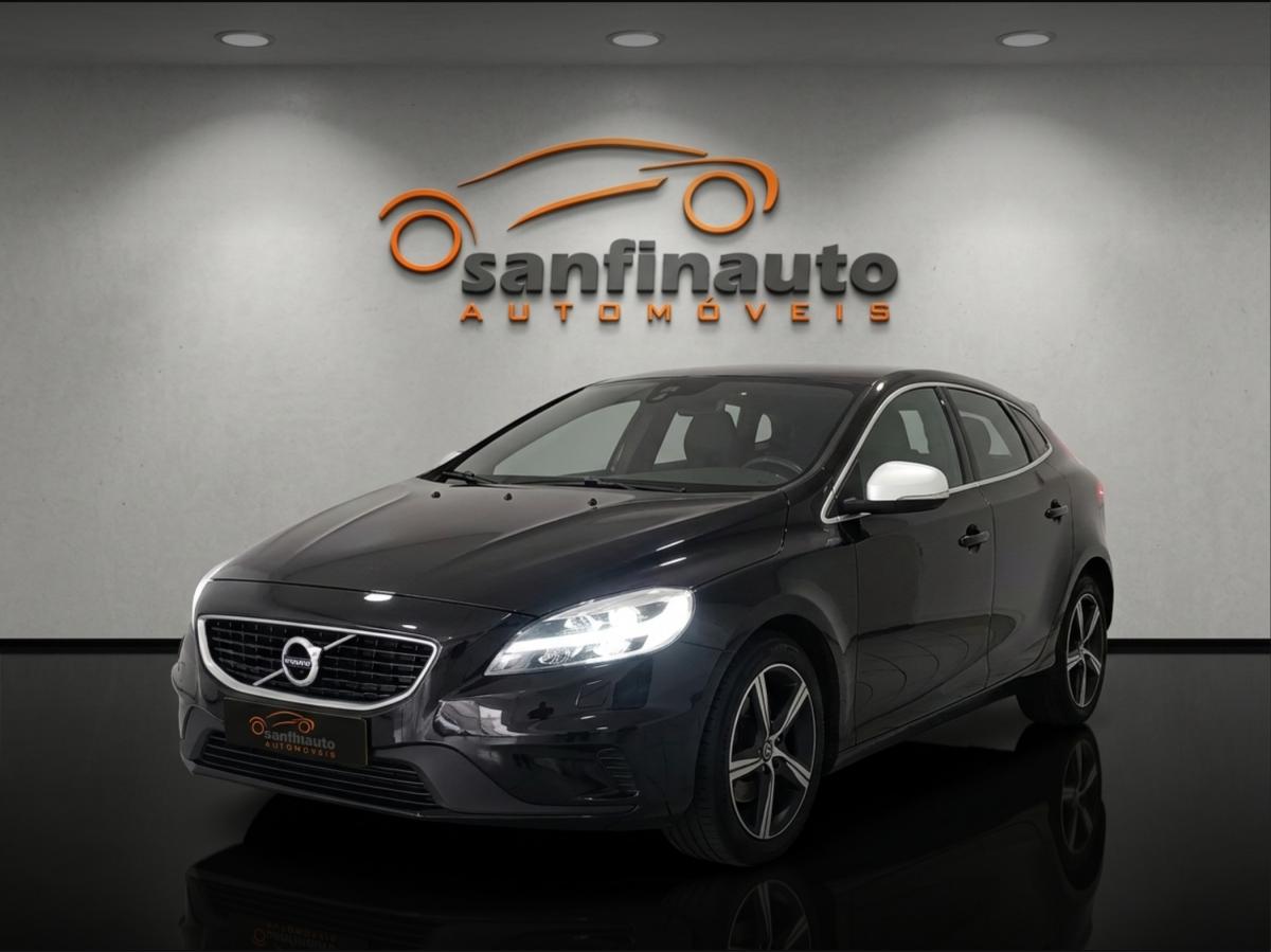 volvo-v40-2018-diesel-1969cc