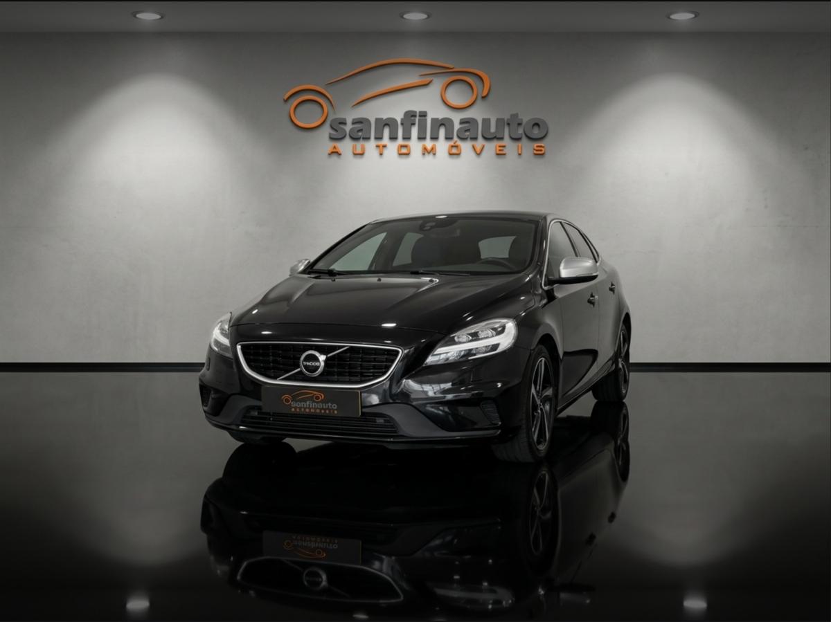 volvo-v40-2018-diesel-1969cc