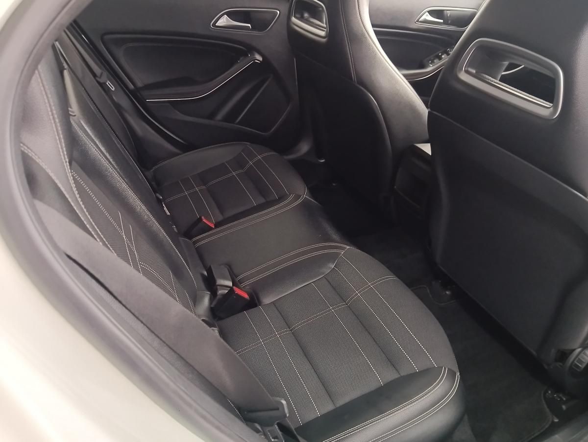 mercedes-benz-gla-2015-diesel-2143cc