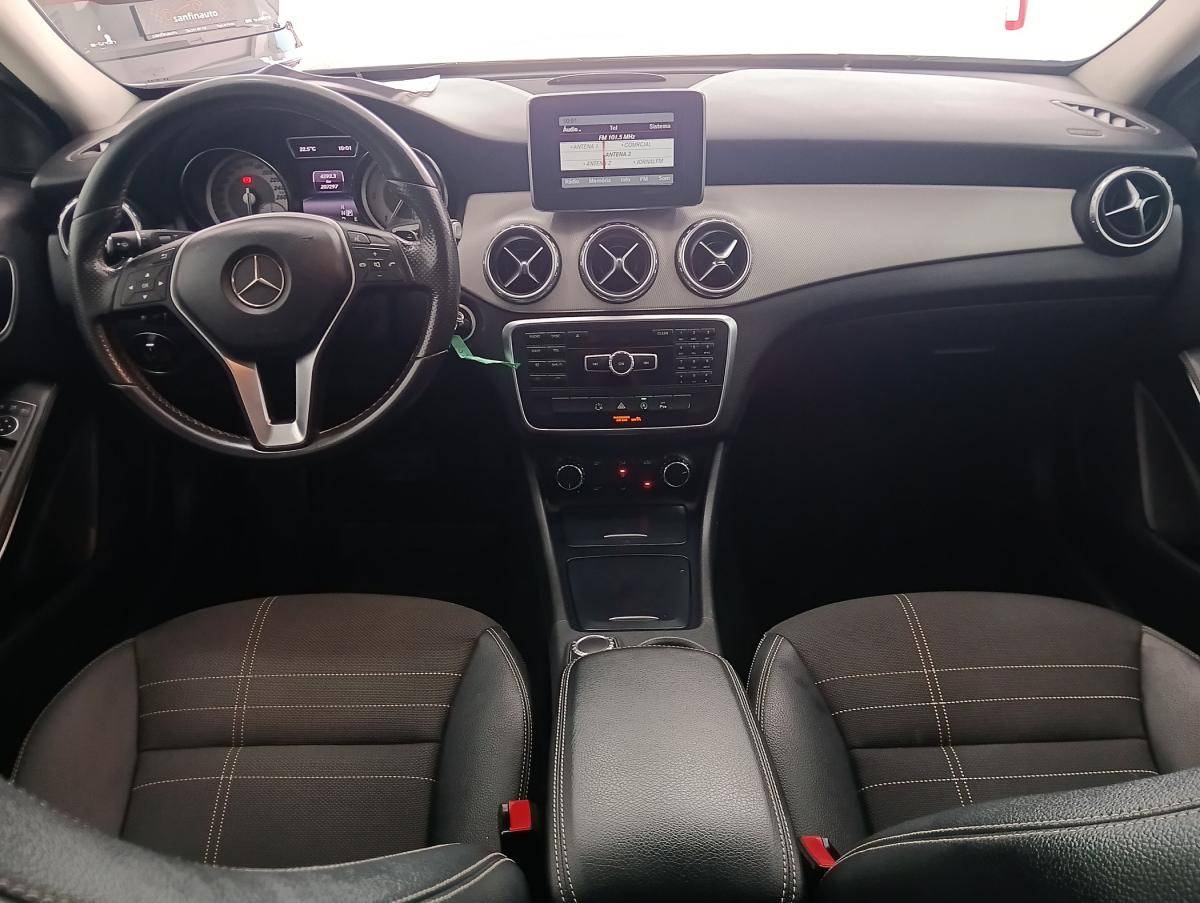 mercedes-benz-gla-2015-diesel-2143cc