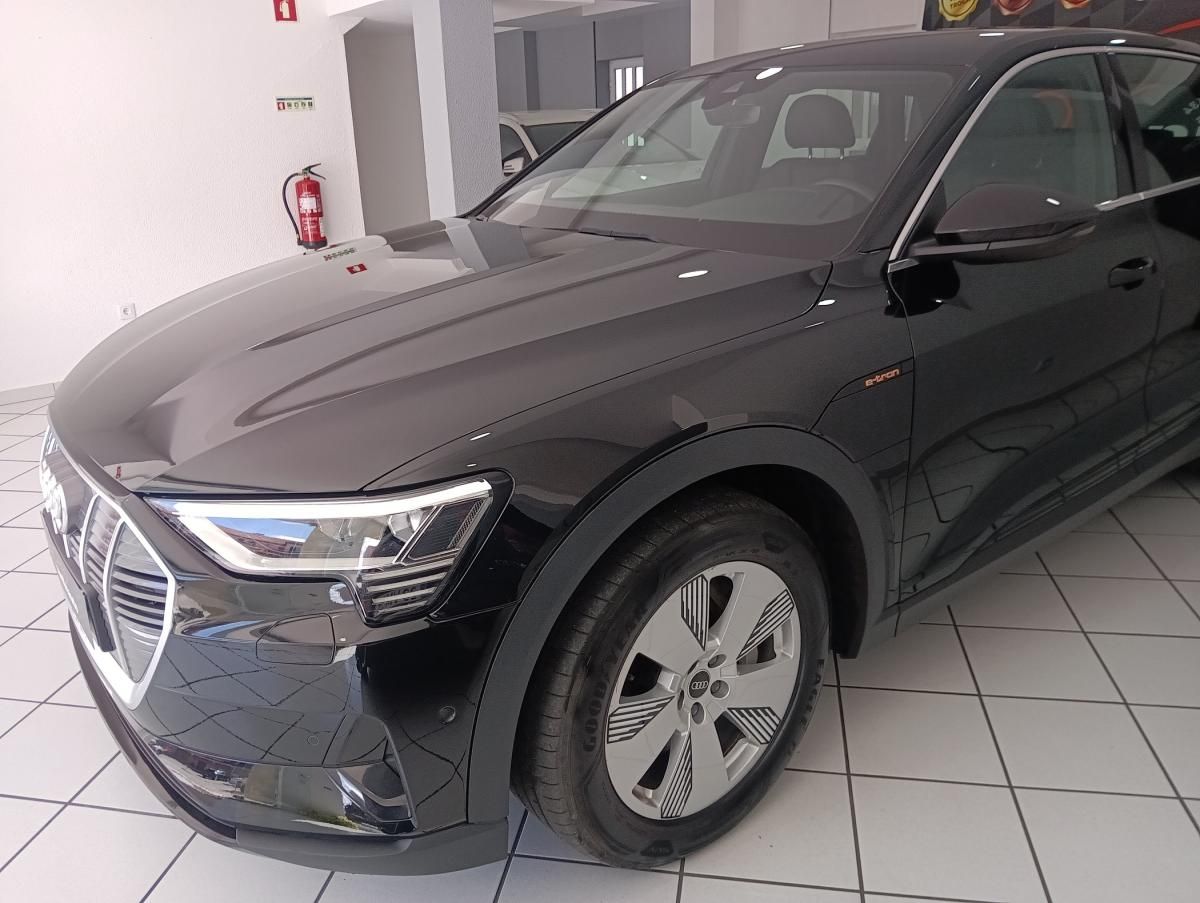 audi-e-tron-2022-eletrico-0cc