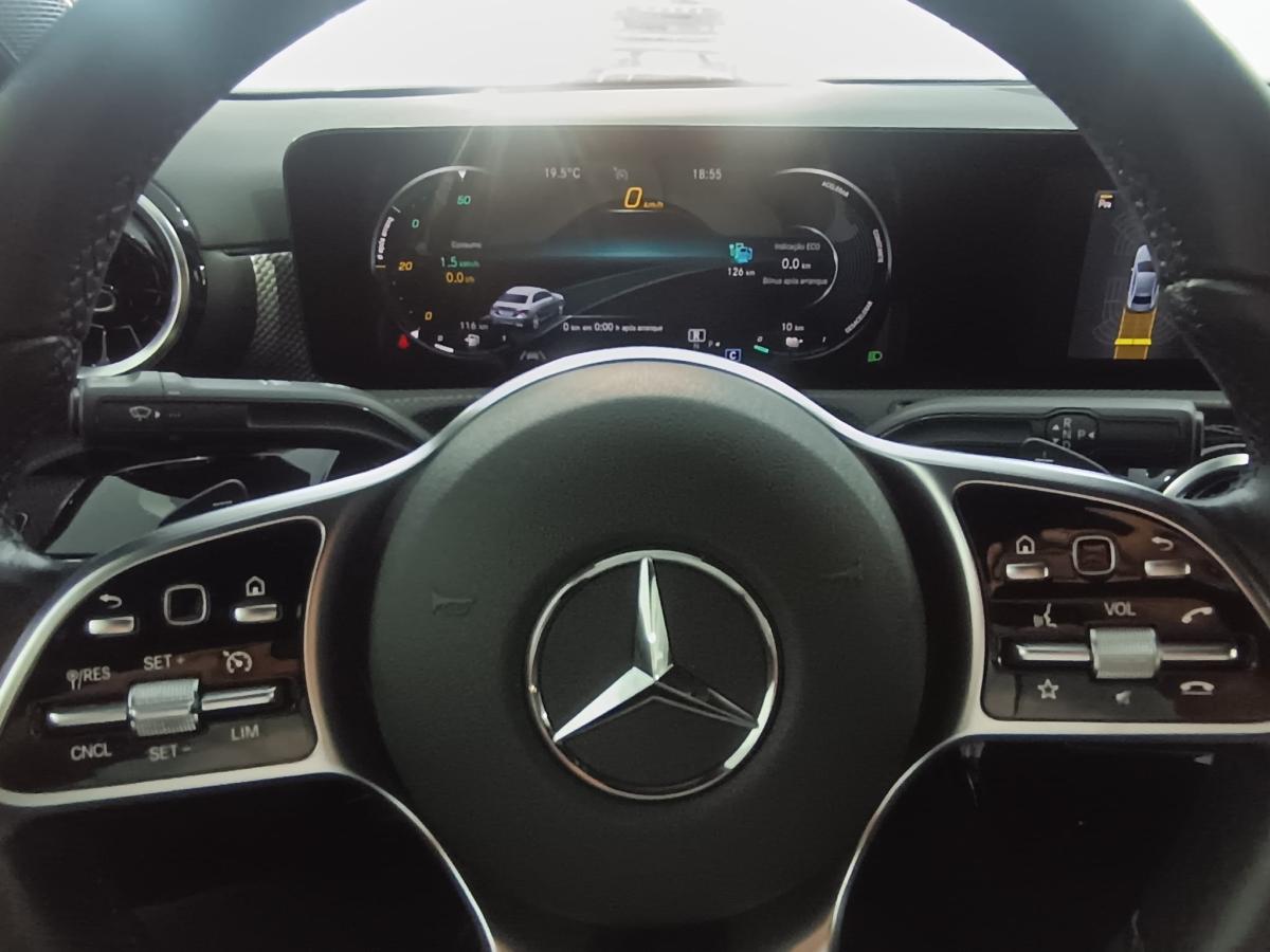 mercedes-benz-classe-a-2021-hibrido-a-gasolina-1332cc