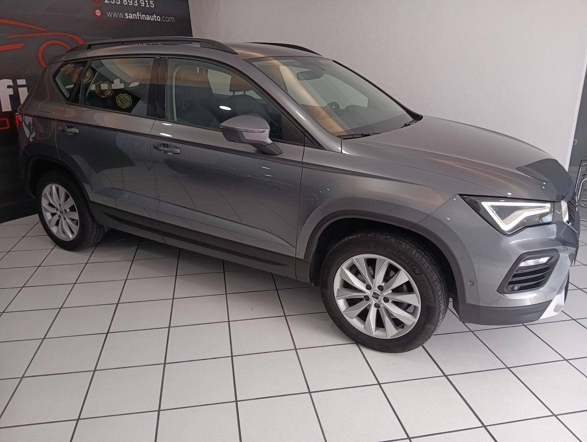 seat-ateca-2023-gasolina-999cc
