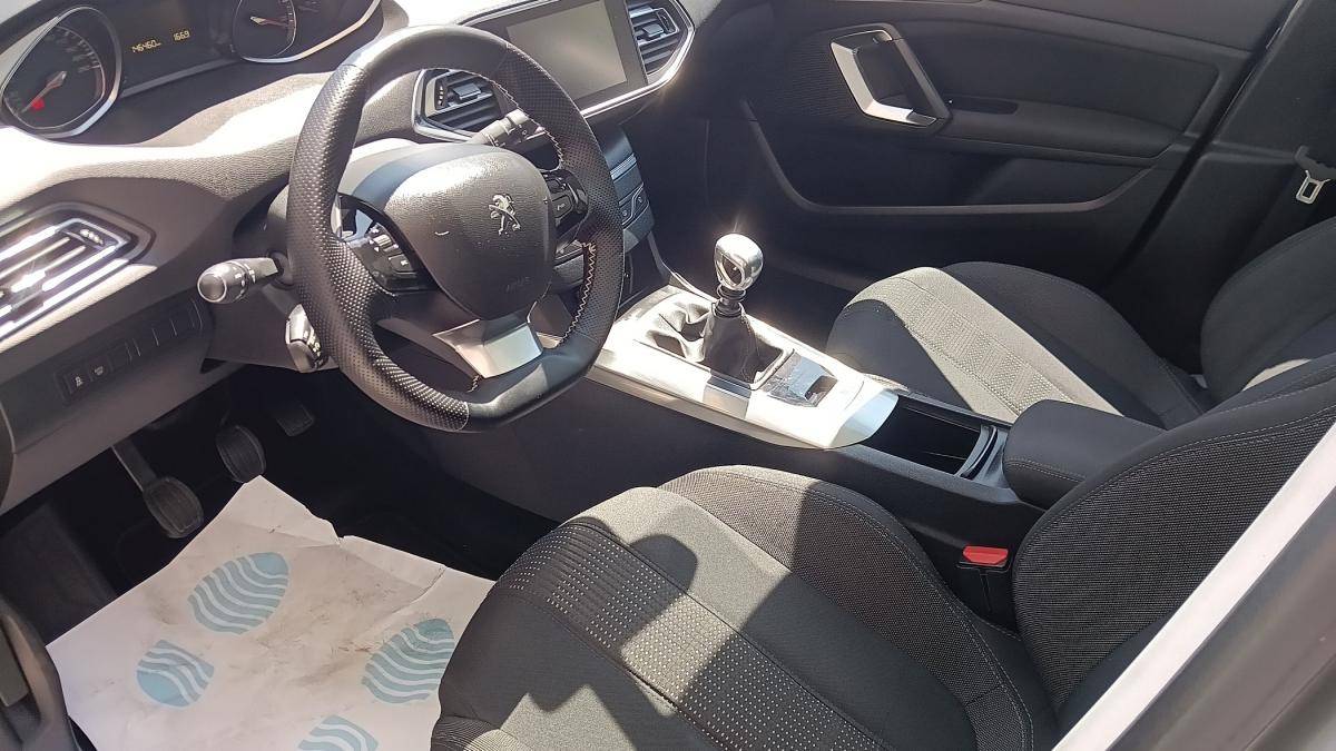 peugeot-308-2016-diesel-1560cc