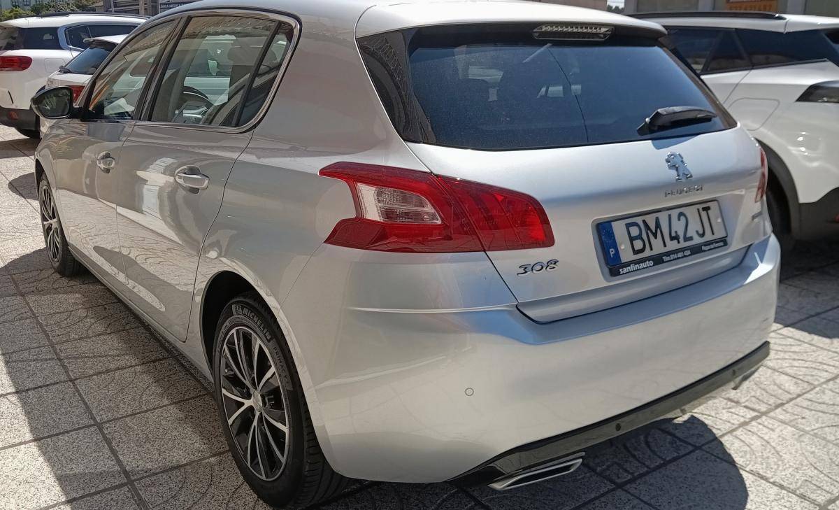 peugeot-308-2016-diesel-1560cc