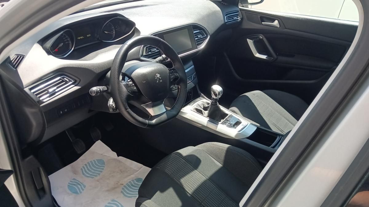 peugeot-308-2016-diesel-1560cc
