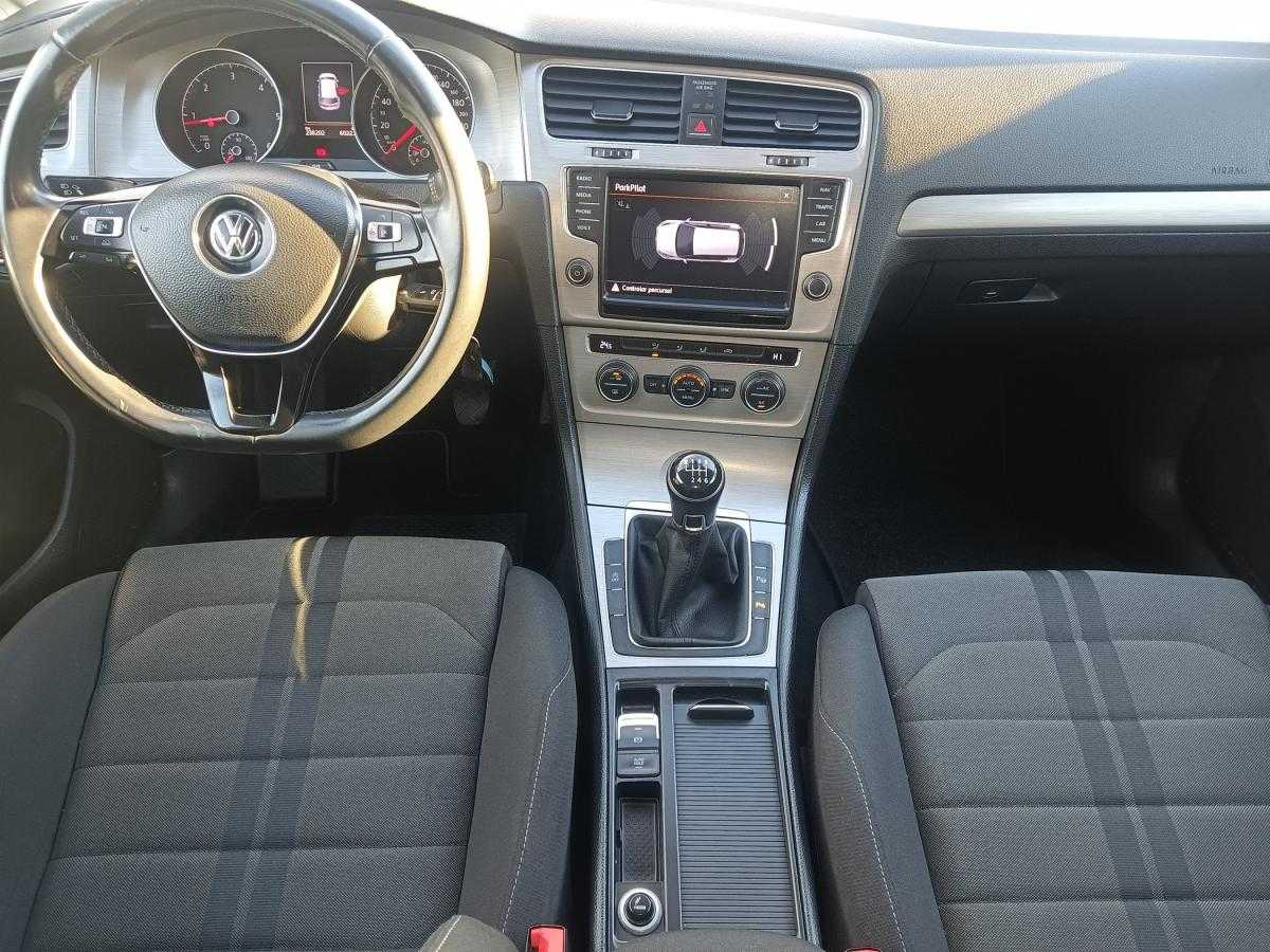 volkswagen-golf-2014-diesel-1598cc