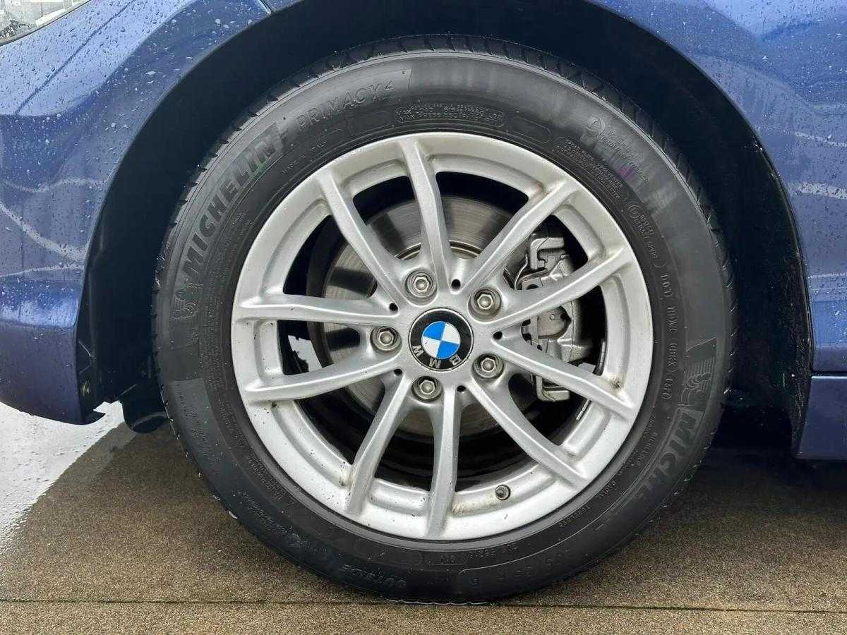 bmw-serie-1-2018-diesel-1496cc