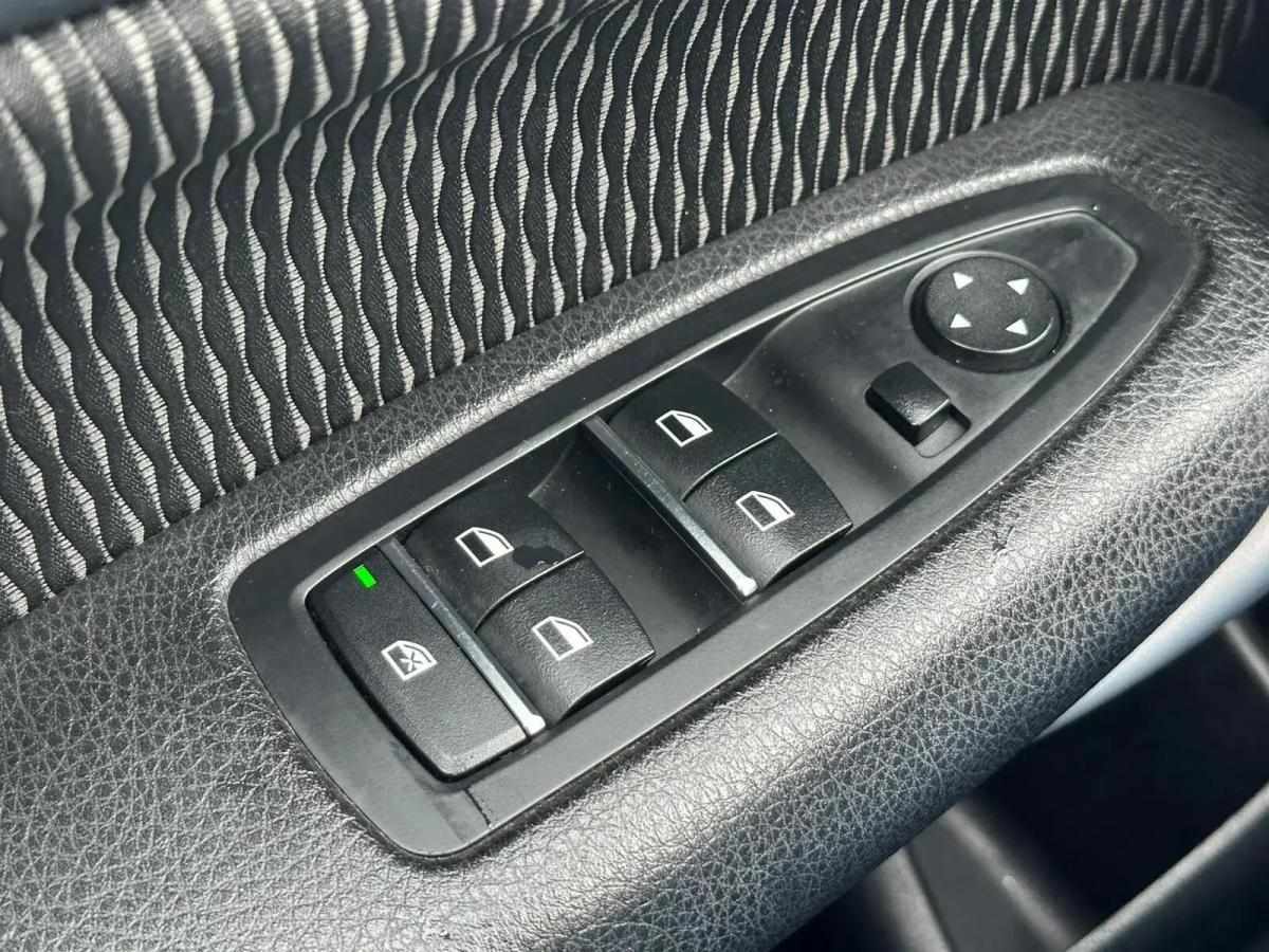 bmw-serie-1-2018-diesel-1496cc