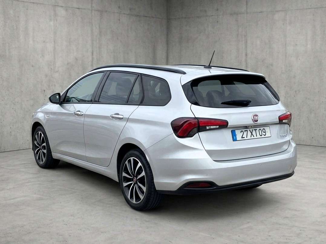 fiat-tipo-station-wagon-2019-diesel-1598cc