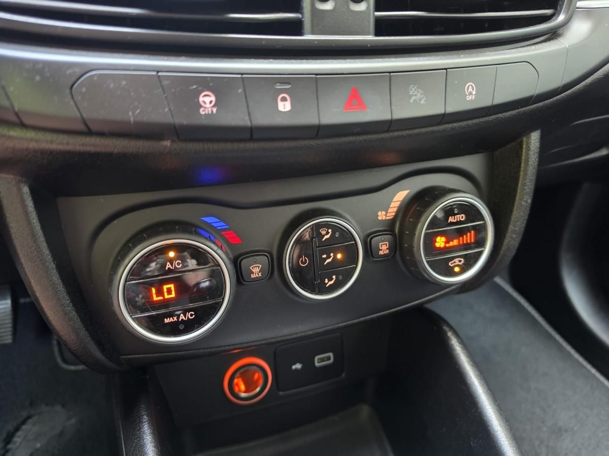fiat-tipo-station-wagon-2019-diesel-1598cc