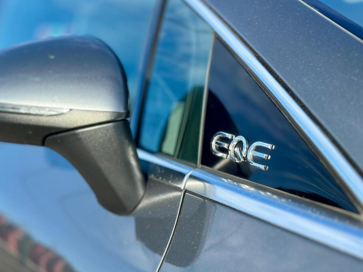 mercedes-benz-eqe-2024-eletrico-500cc