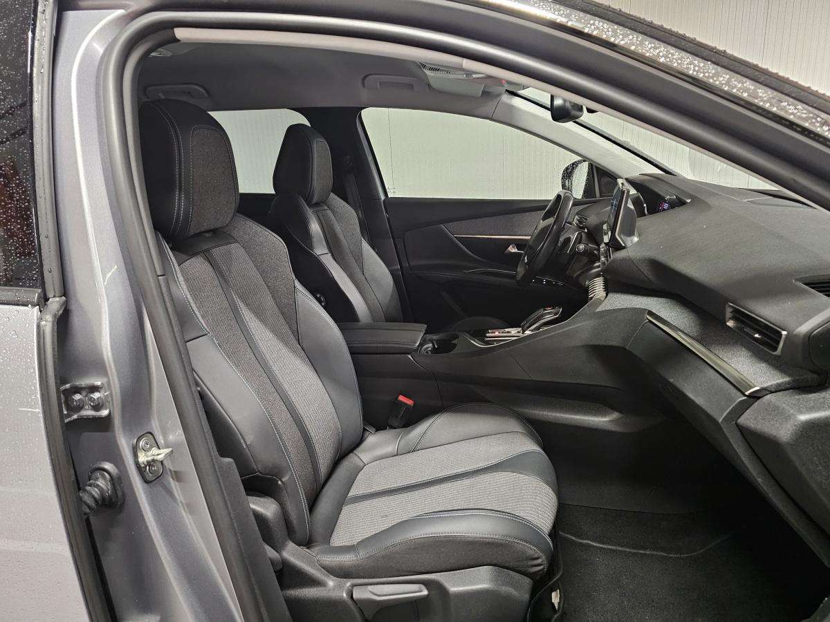 peugeot-5008-2021-gasolina-1199cc
