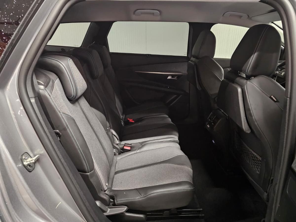 peugeot-5008-2021-gasolina-1199cc