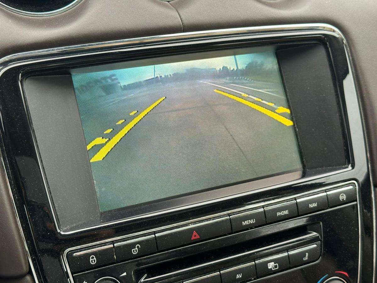 jaguar-xj-2014-diesel-2993cc