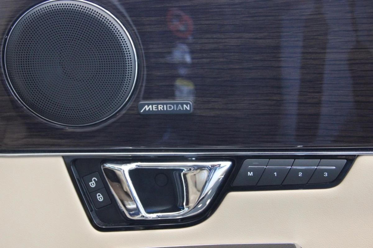 jaguar-xj-2014-diesel-2993cc