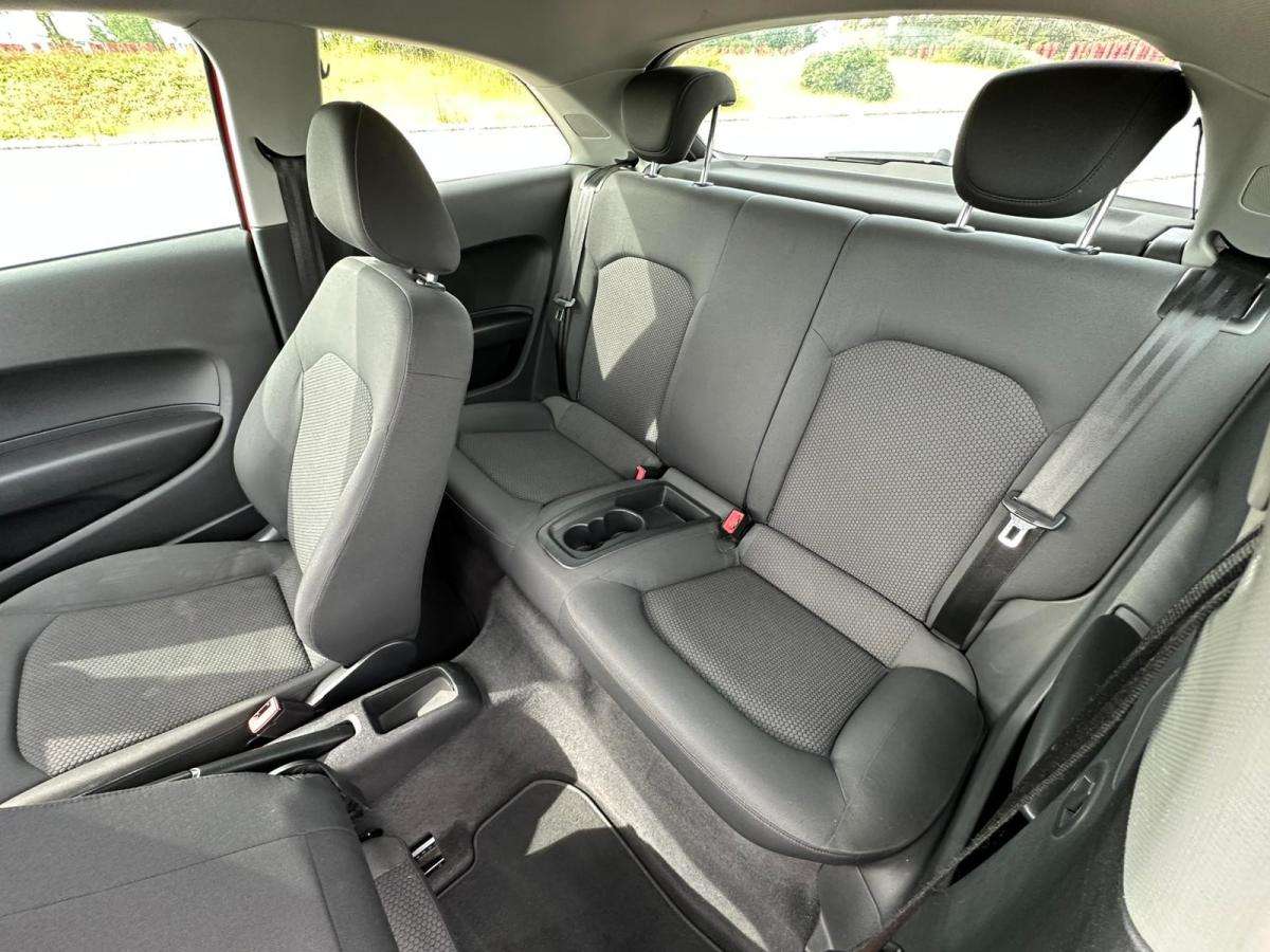 audi-a1-2011-diesel-1598cc