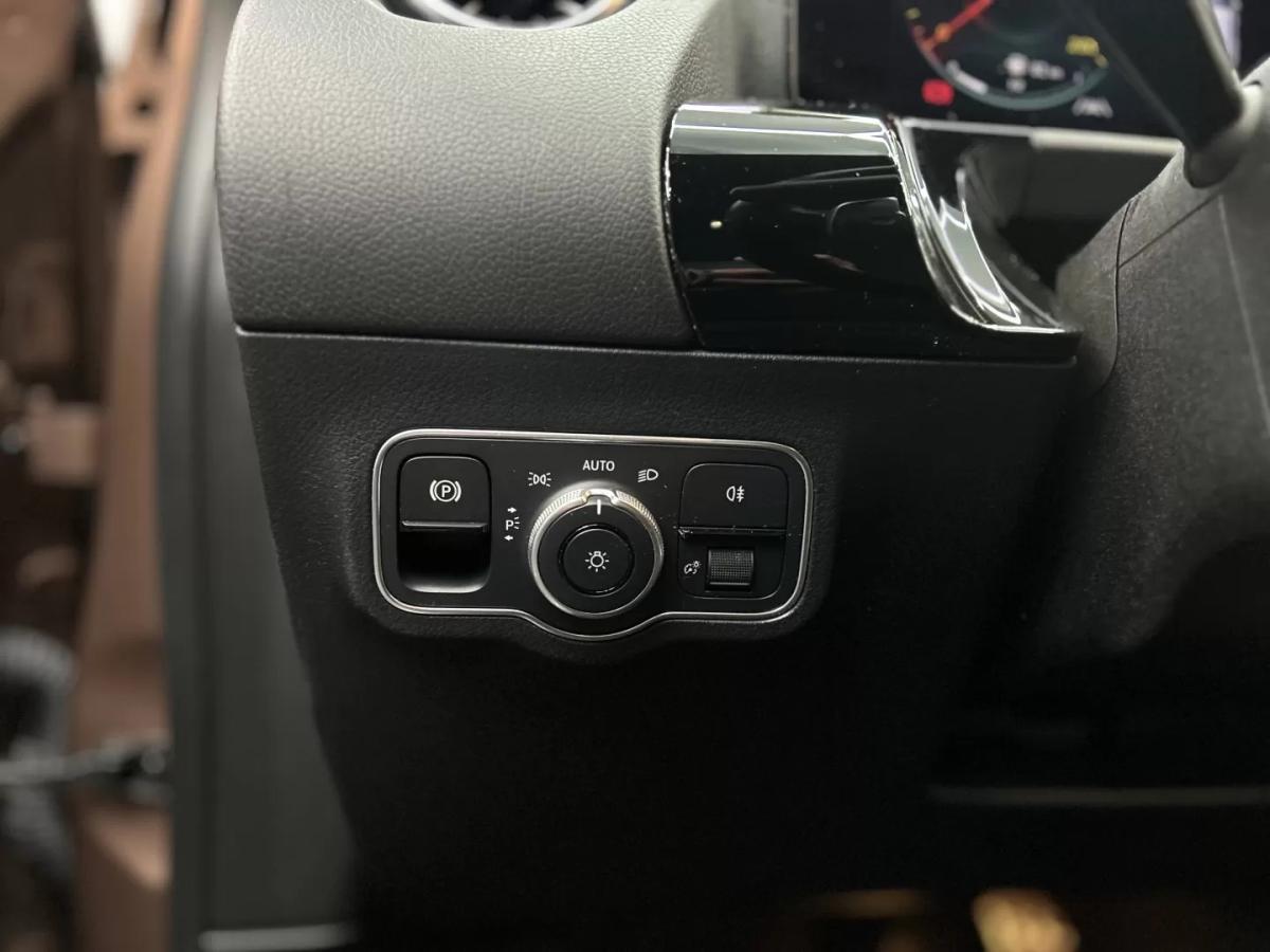 mercedes-benz-gla-2022-hibrido-a-gasolina-1332cc