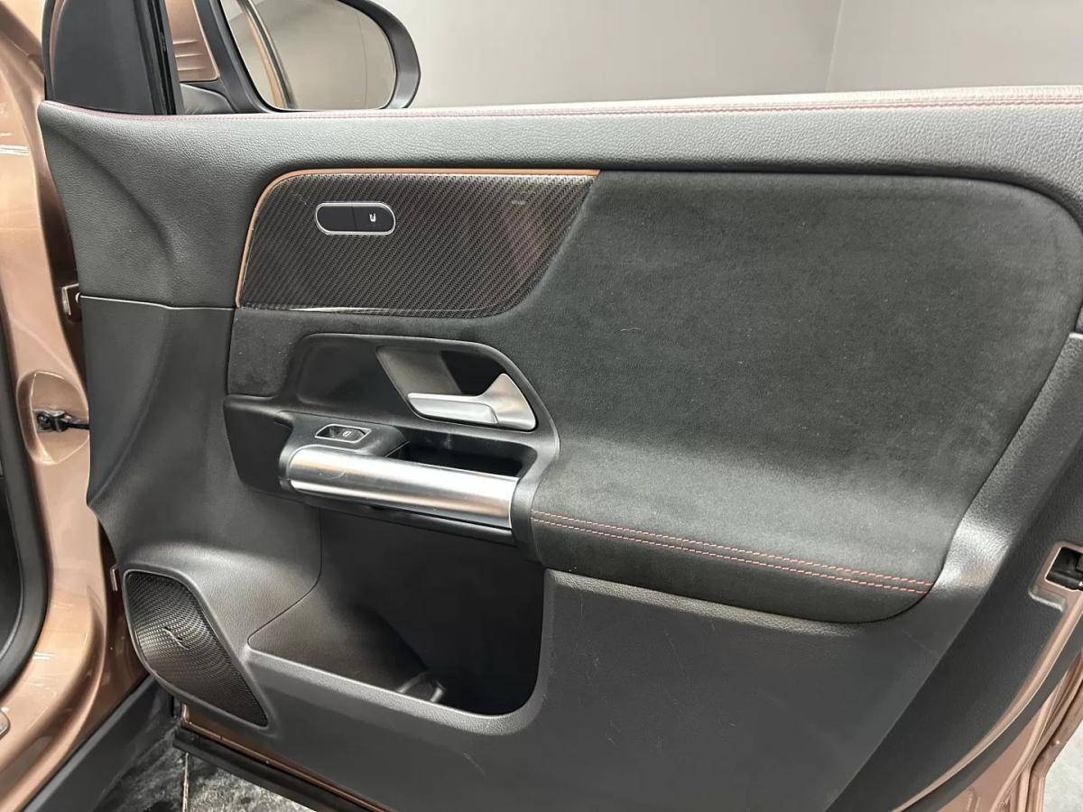 mercedes-benz-gla-2022-hibrido-a-gasolina-1332cc