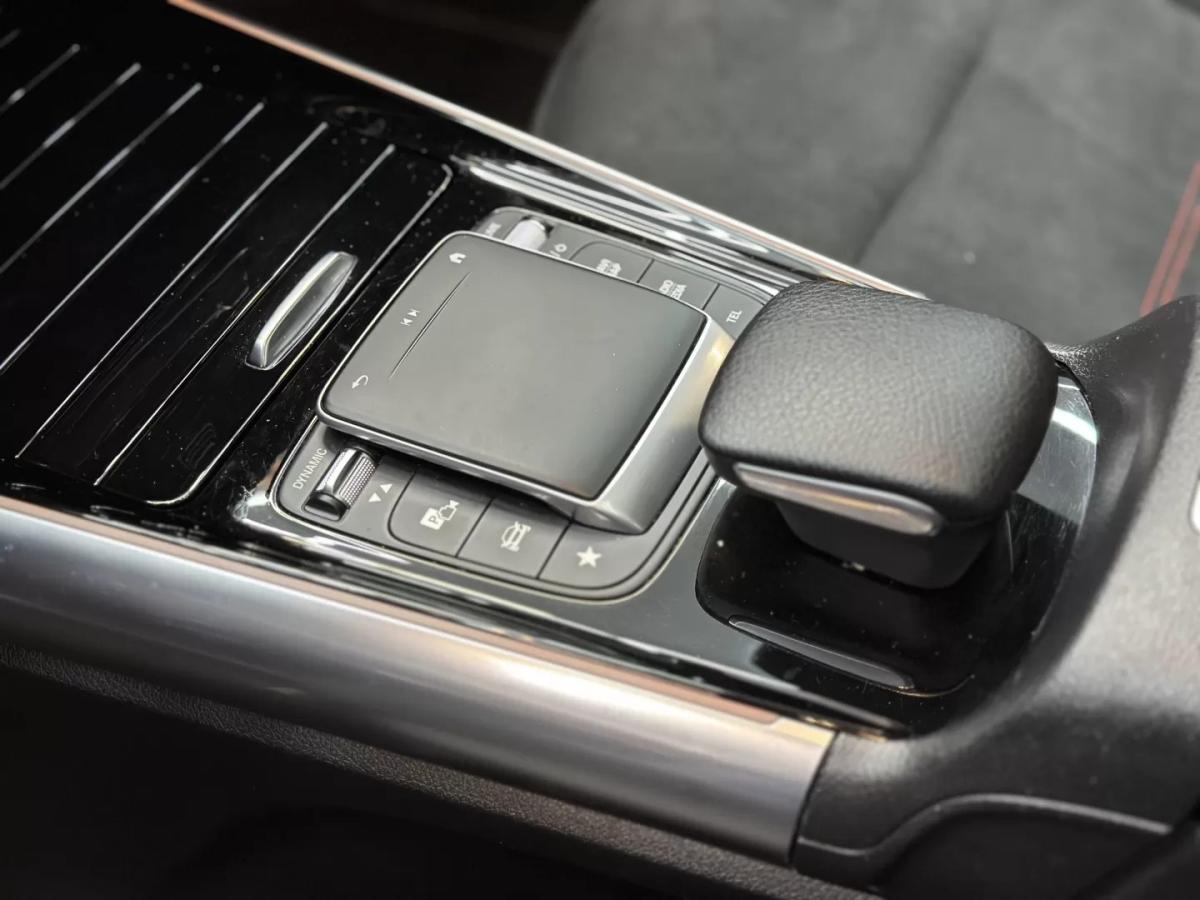 mercedes-benz-gla-2022-hibrido-a-gasolina-1332cc
