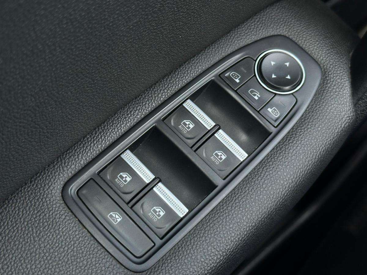 renault-captur-2020-gasolina-999cc