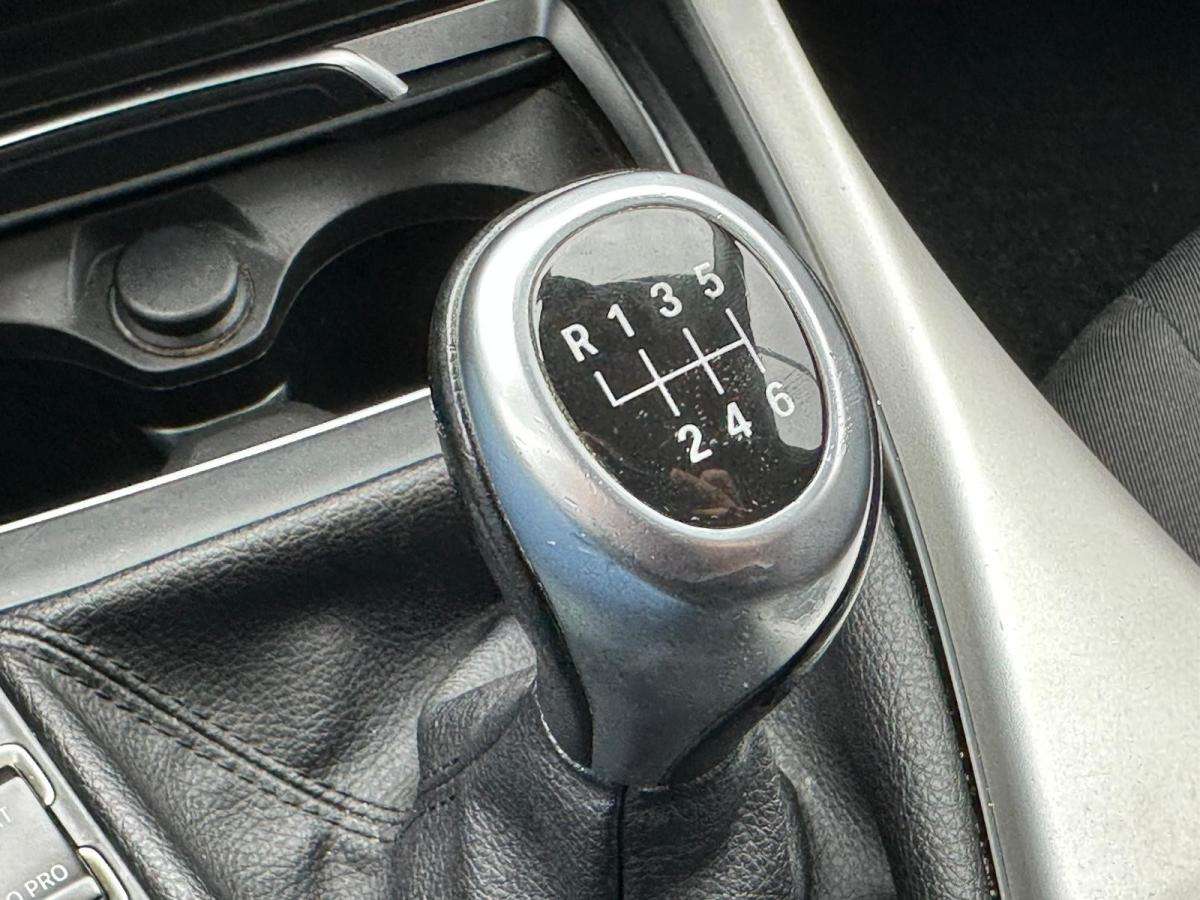 bmw-serie-1-2018-diesel-1496cc