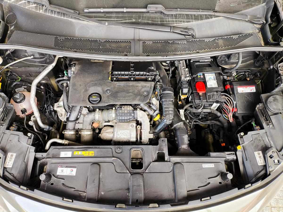 peugeot-3008-1-6-bluehdi-2017-diesel-1560cc