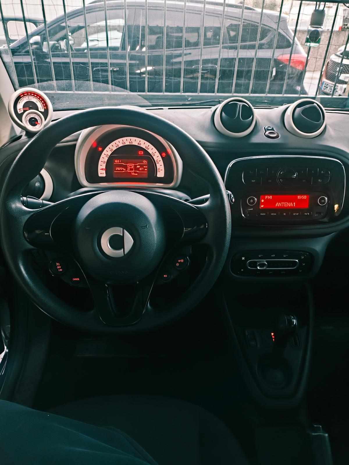 smart-fortwo-17-6-kwh-2020-eletrico