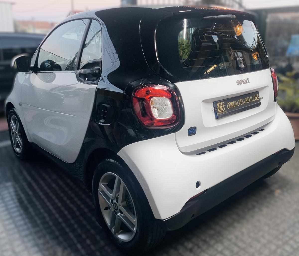 smart-fortwo-17-6-kwh-2020-eletrico