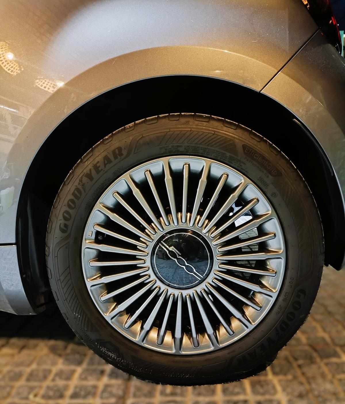 fiat-500e-42-kwh-2021-eletrico