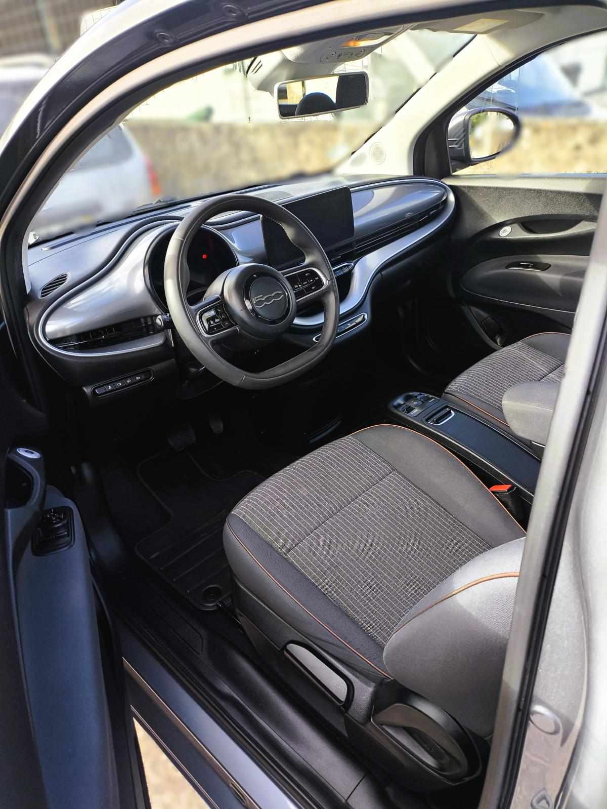 fiat-500e-42-kwh-2021-eletrico