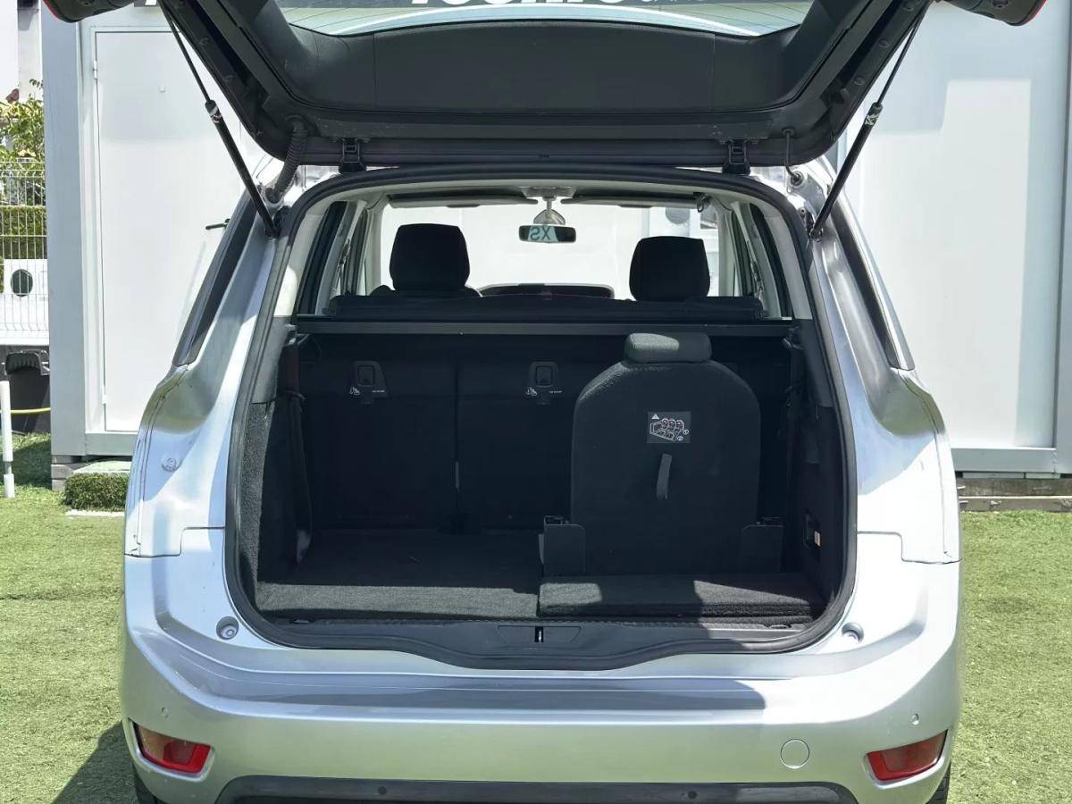 citroen-c4-grand-picasso-2015-diesel-1560cc