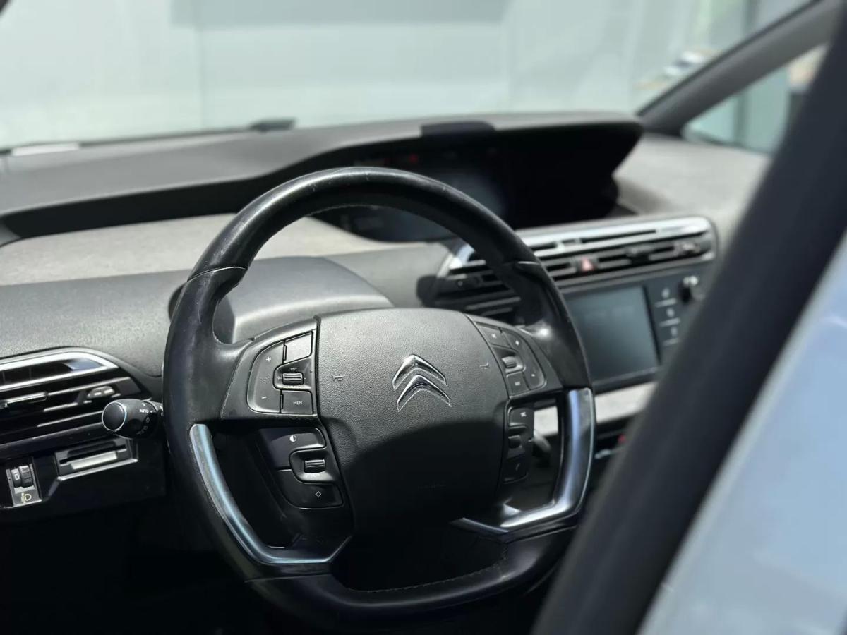 citroen-c4-grand-picasso-2015-diesel-1560cc