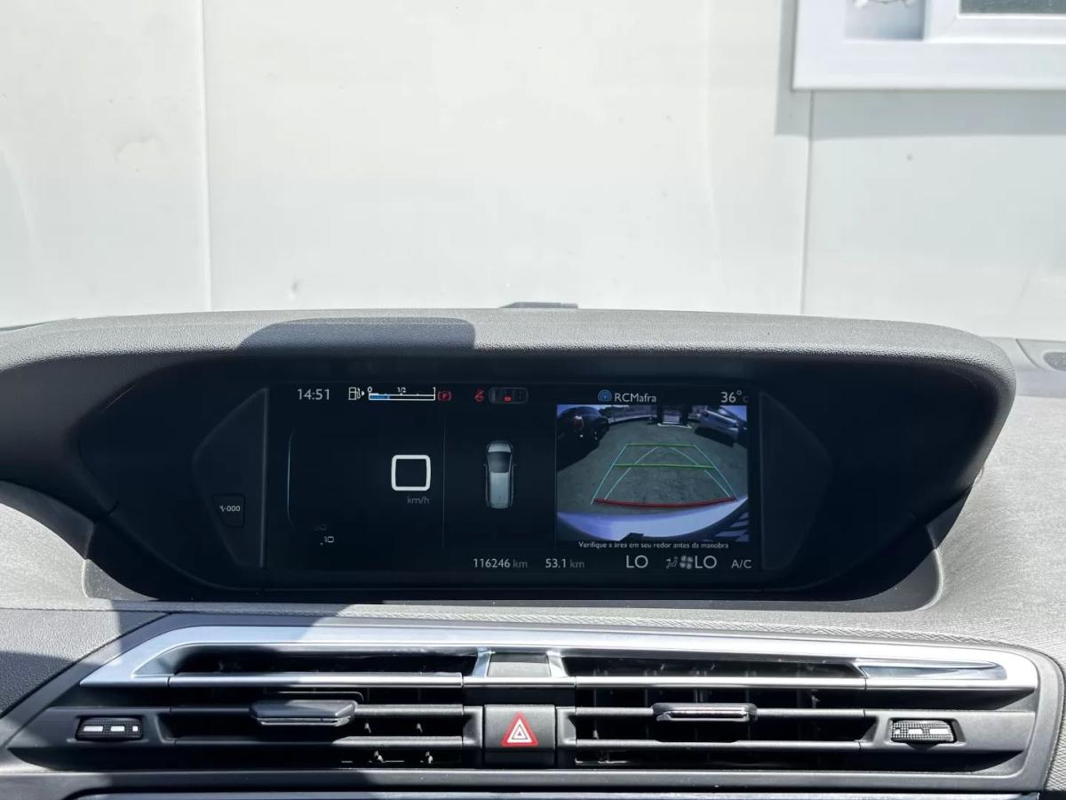 citroen-c4-grand-picasso-2015-diesel-1560cc