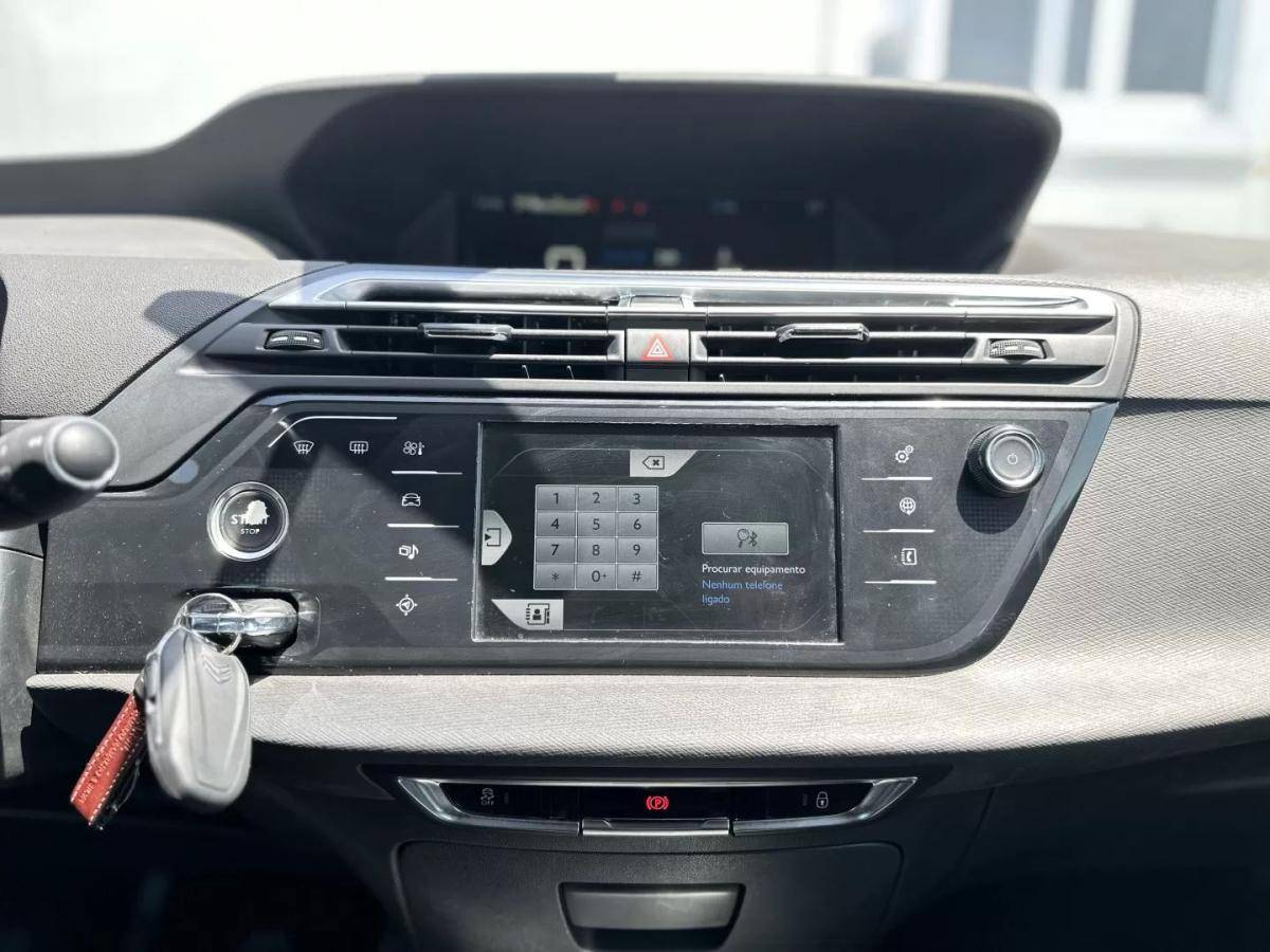 citroen-c4-grand-picasso-2015-diesel-1560cc