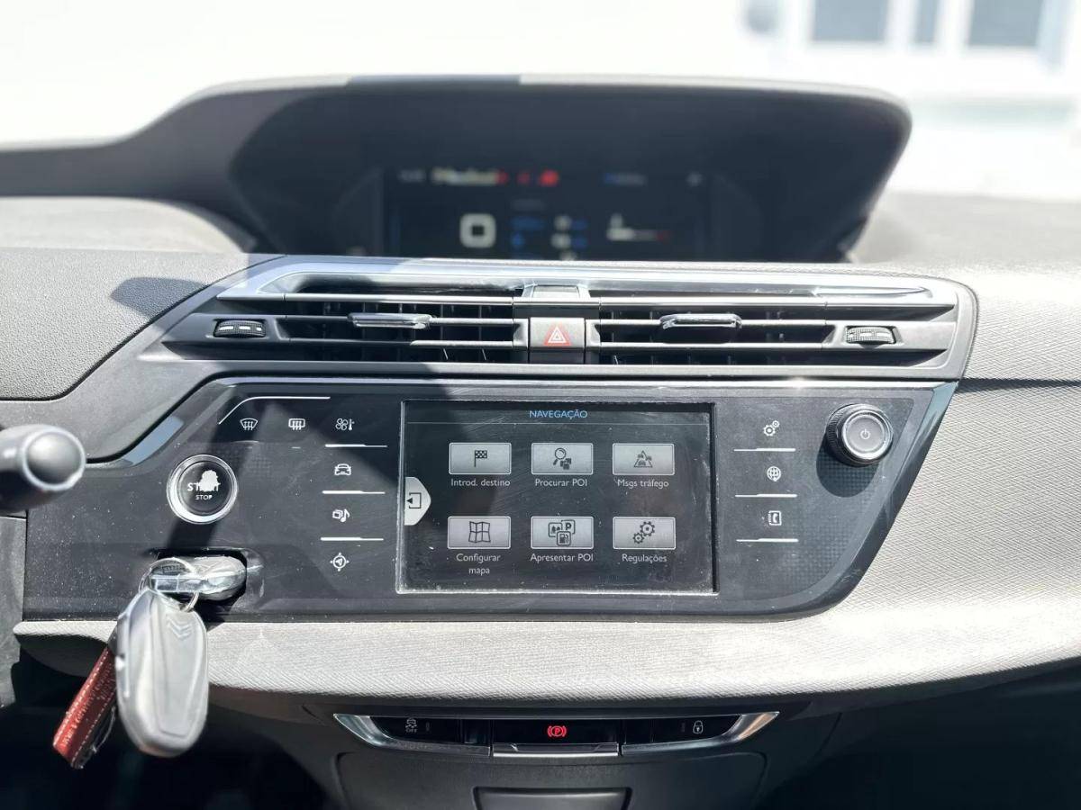 citroen-c4-grand-picasso-2015-diesel-1560cc