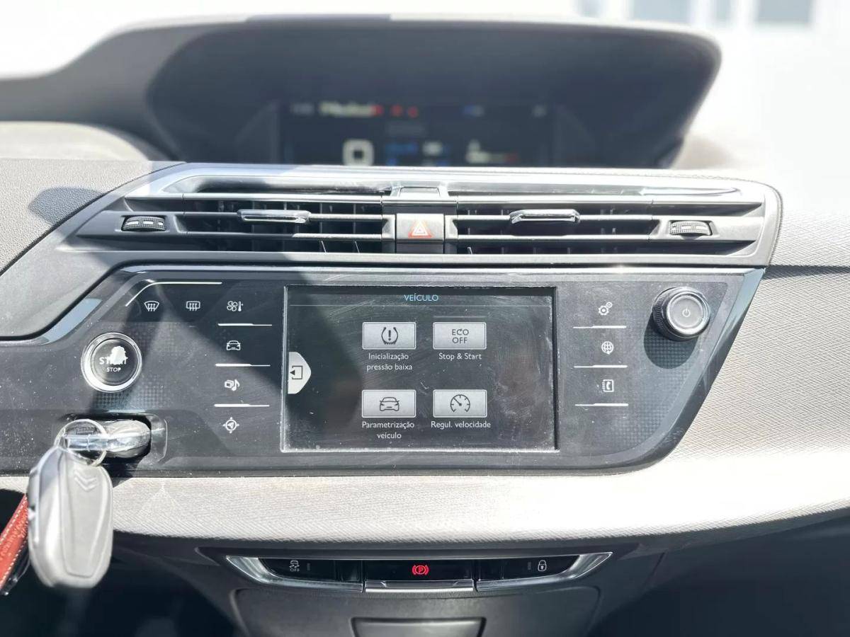 citroen-c4-grand-picasso-2015-diesel-1560cc