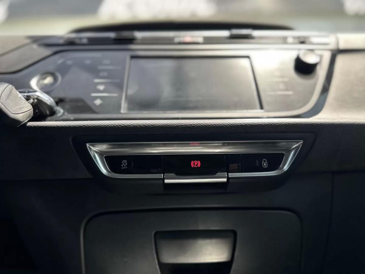 citroen-c4-grand-picasso-2015-diesel-1560cc