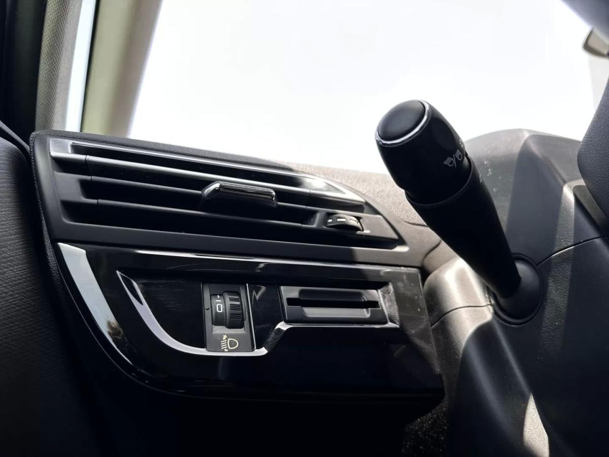 citroen-c4-grand-picasso-2015-diesel-1560cc
