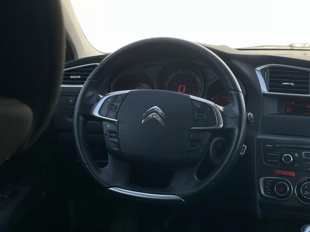 citroen-c4-2011-diesel-1560cc