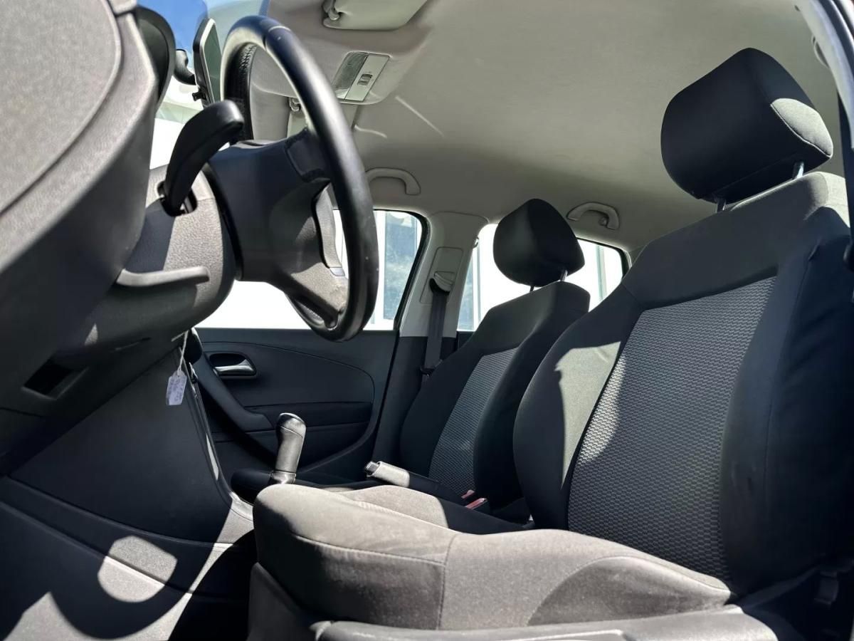 volkswagen-polo-2010-diesel-1199cc