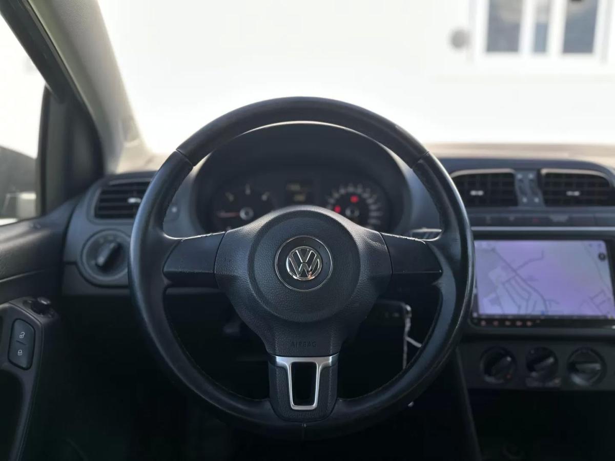 volkswagen-polo-2010-diesel-1199cc