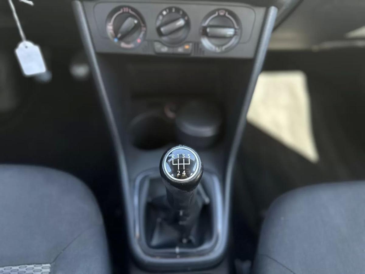 volkswagen-polo-2010-diesel-1199cc