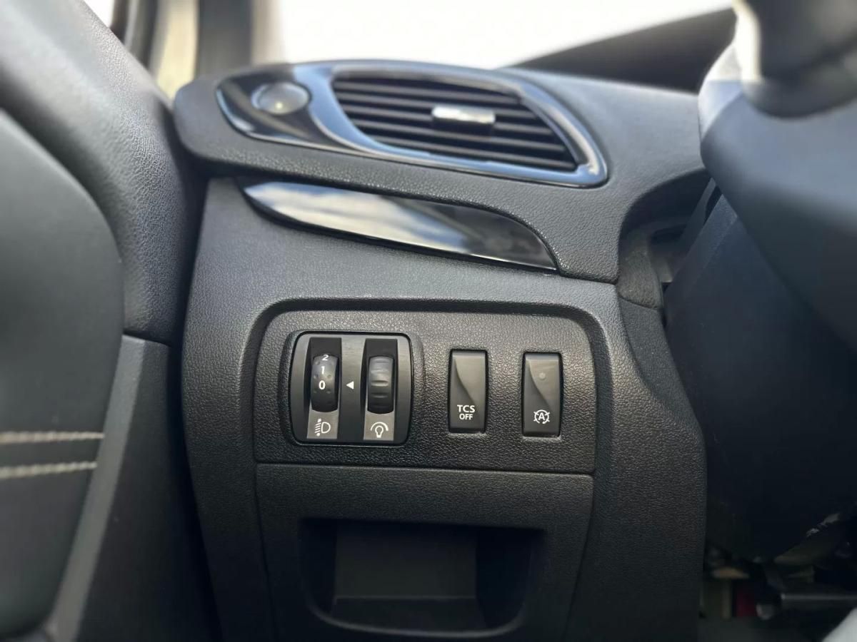 renault-grand-scenic-2015-diesel-1461cc