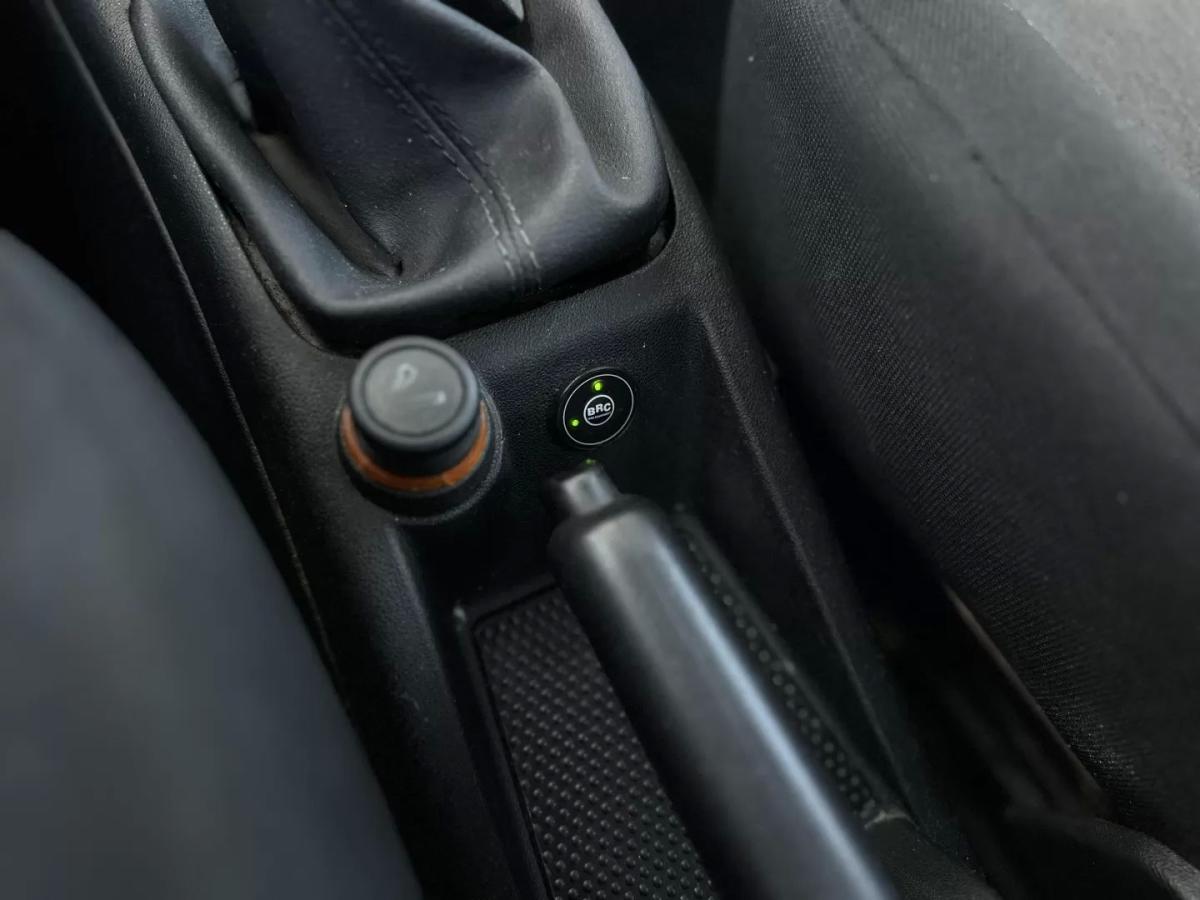 fiat-punto-2014-gasolina-1242cc